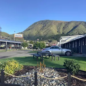 Aaa Marlin Motel