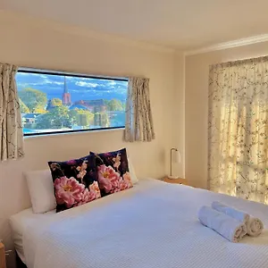 Homestay River, Blenheim